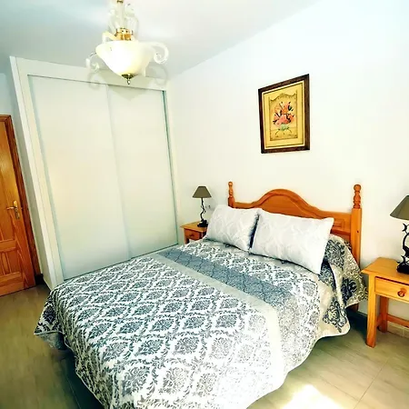 Apartamento Familiar Junto Al Mar Con Piscina En Conil De La Frontera, Espana - Es-180-72 Apartment