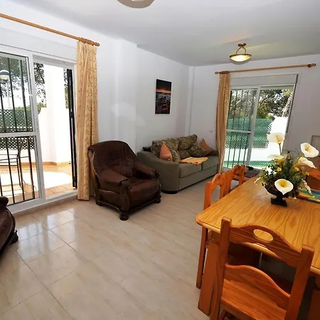 Apartamento Familiar Junto Al Mar Con Piscina En Conil De La Frontera, Espana - Es-180-72 Conil De La Frontera